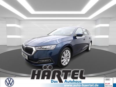 SKODA OCTAVIA Combi STYLE IV HYBRID 1.4 TSI DSG Navi LED